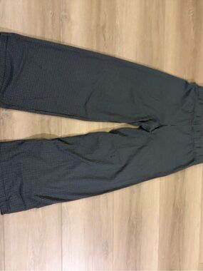 Old Navy Gray & Black Houndstooth stretch pants